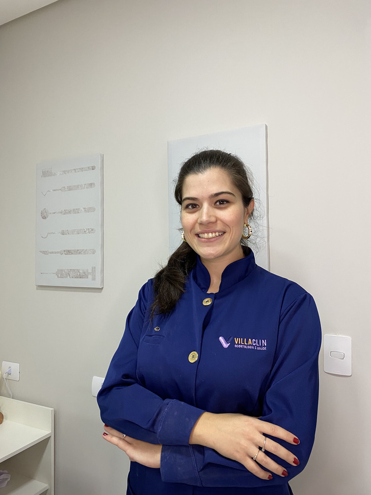 Dra. Mariana Dallamuta