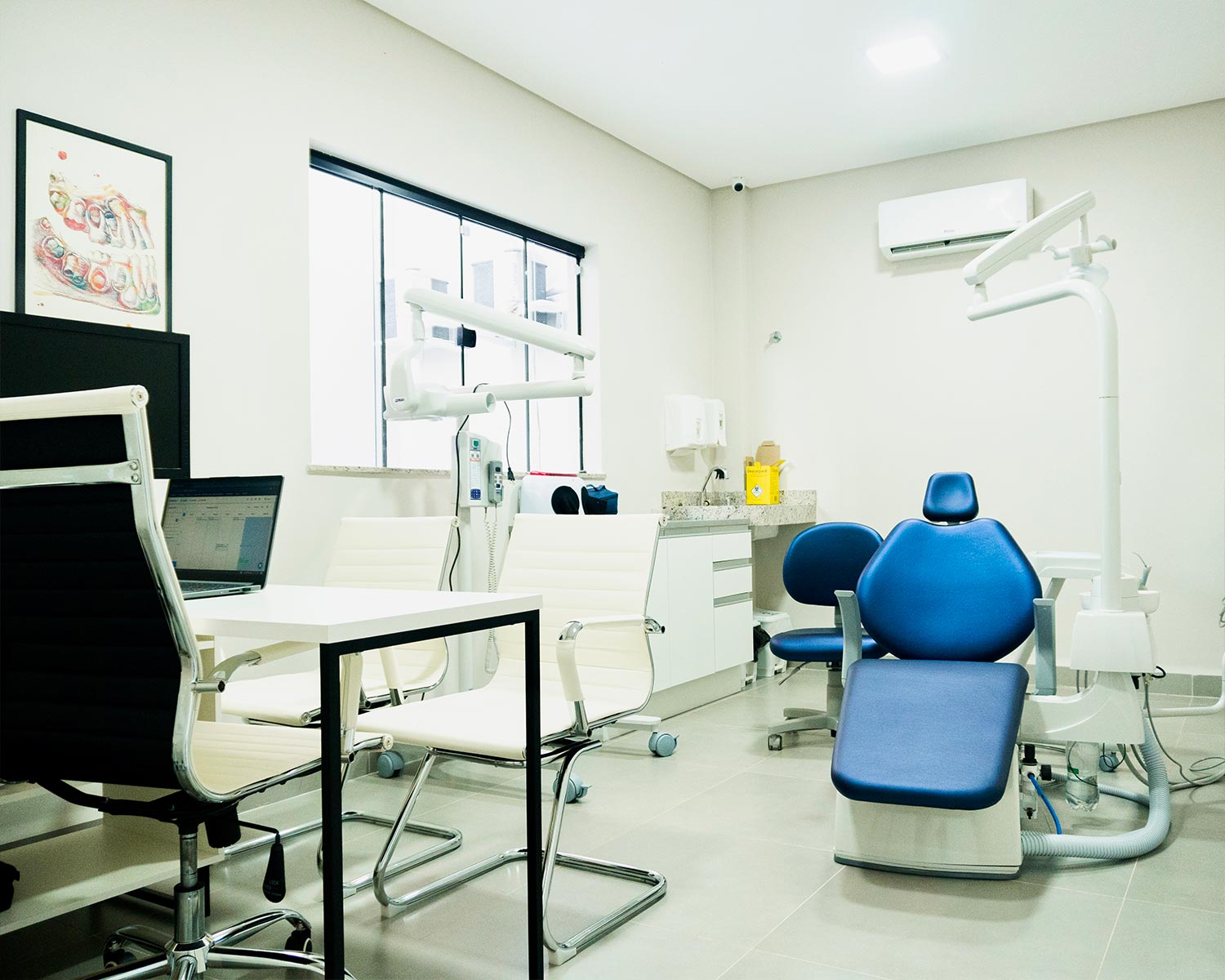 dentista-em-cornelio-villaclin-consultorio